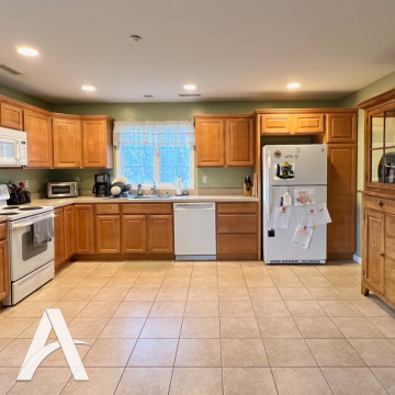 2 Bed, 2 Bath | 18 Mechanic Street